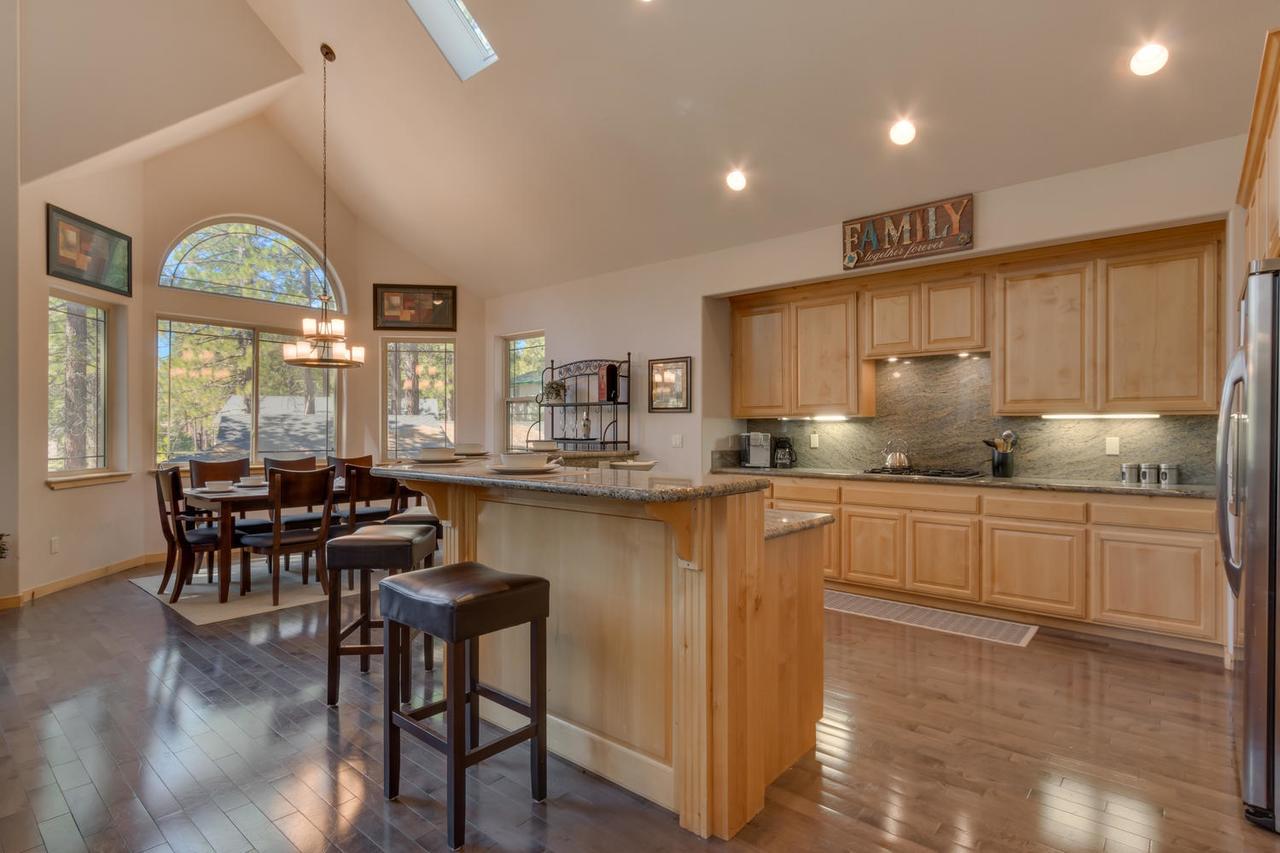 Sugar Pine Lodge - Four Bedroom Home South Lake Tahoe Dış mekan fotoğraf